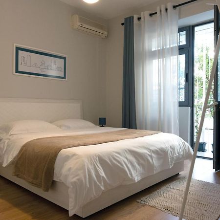 City Center Apartment Тирана Экстерьер фото
